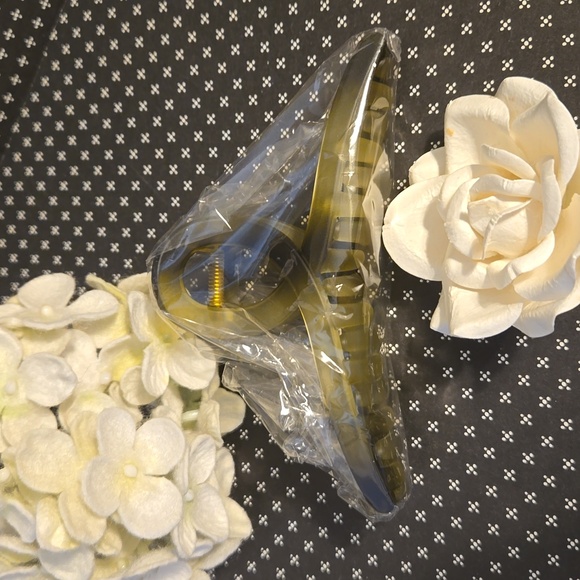 Womens Hair Accessories - Clips, Headband, Barrettes, Hair Ties NWT - Picture 11 of 15